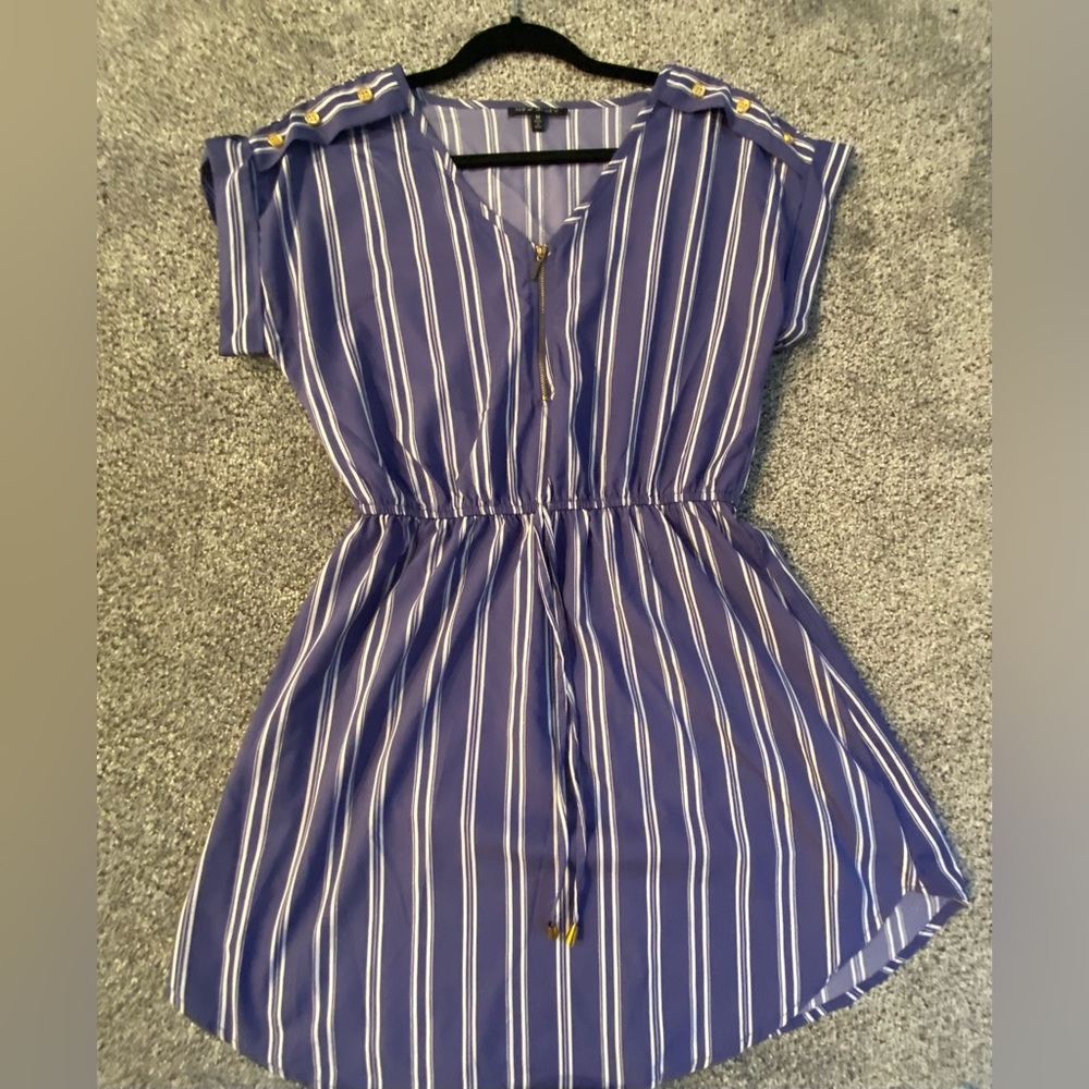 Mini sailor inspired dress, lightly used size Medium